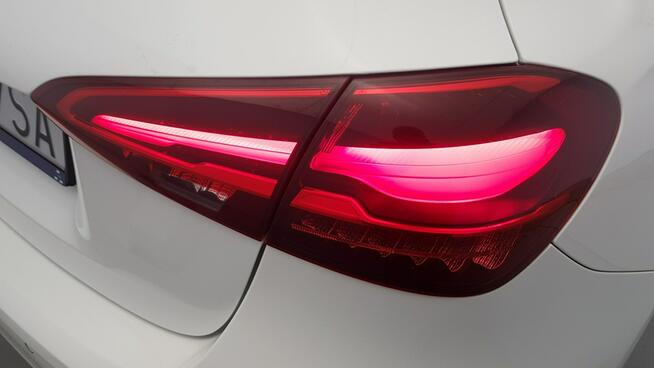 Mercedes A 200 AMG Line ! Z Polskiego Salonu ! Faktura Vat ! Warszawa - zdjęcie 12