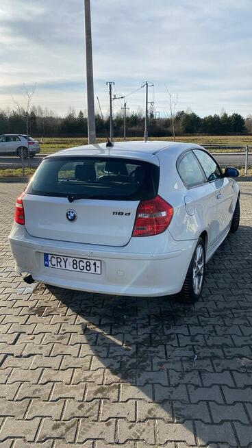 Sprzedam 3999 zł, USZKODZONE. BMW 1 , 2,0 silnik- 118d 2007r Warszawa - zdjęcie 2