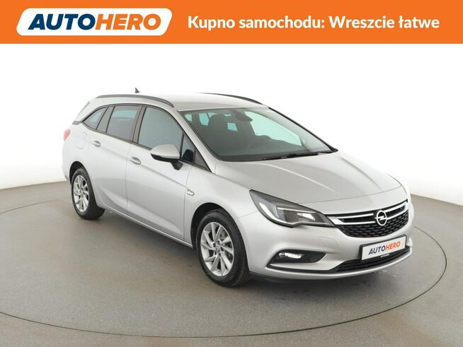 Opel Astra navi grzane fotele+kier. hak tempomat Warszawa - zdjęcie 10