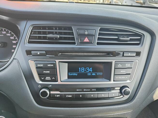Hyundai i20 1.1 CRDI 75 KM Oryginalny Przebieg Serwisowany Twardów - zdjęcie 9