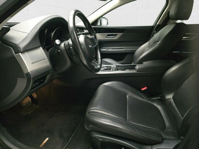 Jaguar XF Komorniki - zdjęcie 9