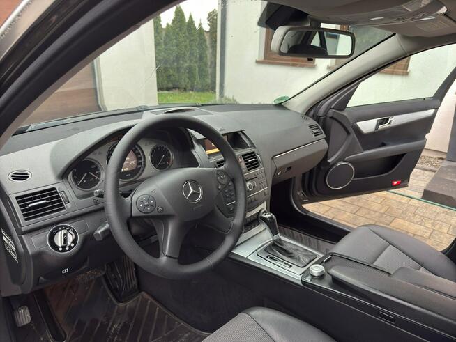 Mercedes C 180 Bardzo zadbana - 100% oryginalny przebieg Poznań - zdjęcie 9