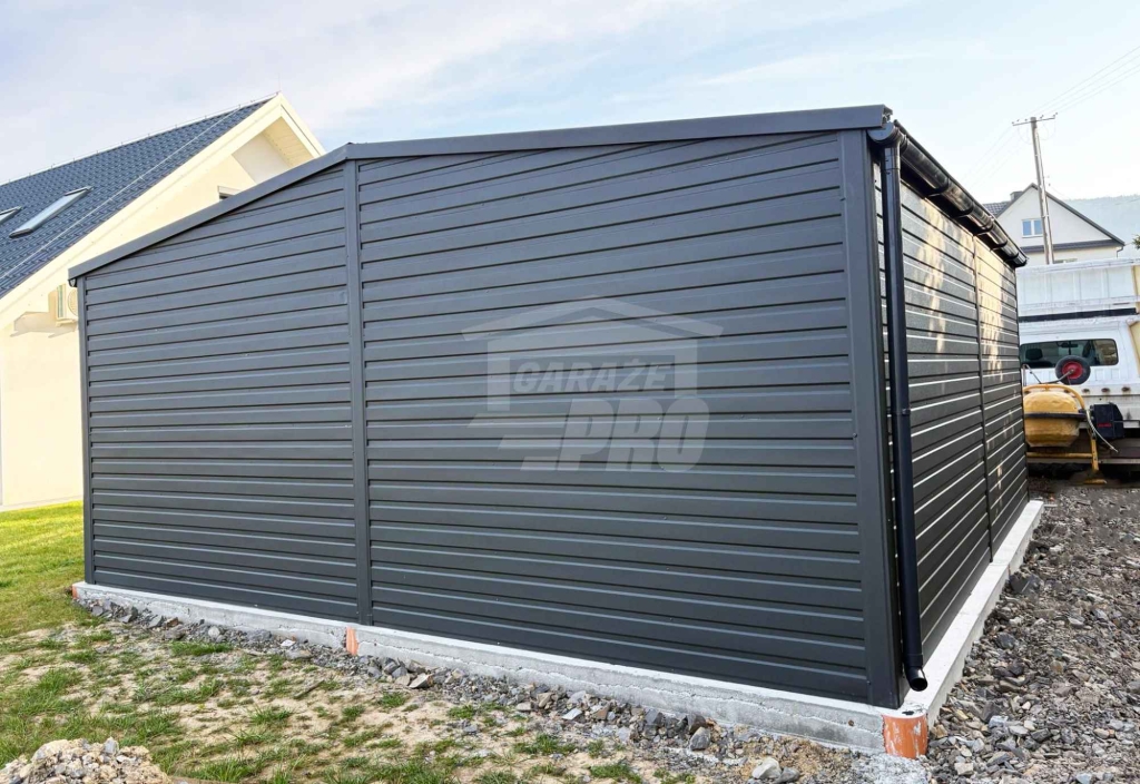 Garaż blaszany 6x6 m - 2x brama ściana działowa dach rynny GP744 Nysa - zdjęcie 7