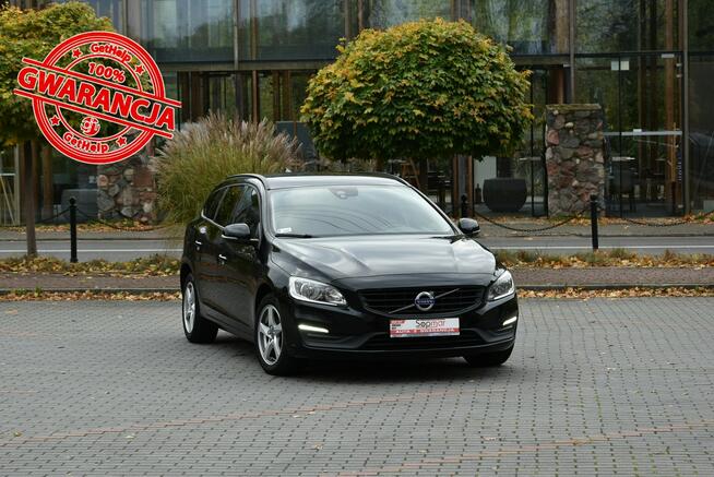 Volvo V60 2.0d 120KM Manual 2015r. LED NAVi TEMPOMAT Isofix Kampinos - zdjęcie 1