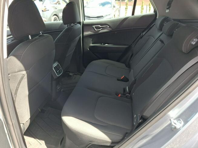 Kia Sportage DEMO/FV23%/ HEV 239KM /M+Pakiet Zimowy/demo / aso / Toruń - zdjęcie 11