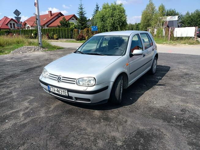 Volkswagen Golf 1.4 98r Tarnów - zdjęcie 2