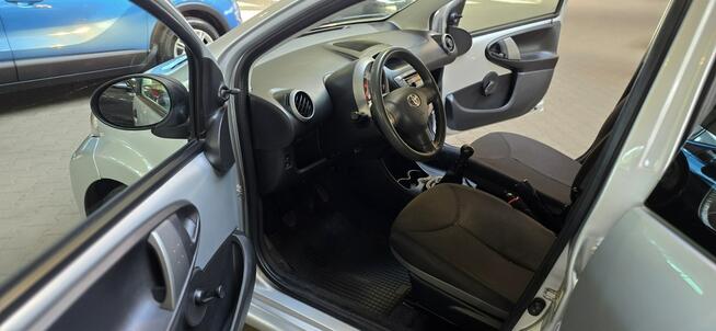 Toyota Aygo ZOBACZ OPIS !! W podanej cenie roczna gwarancja Mysłowice - zdjęcie 11