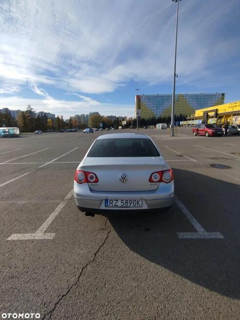 Volkswagen Passat Variant 05-10/Passat 2.0 FSI Strzyżów - zdjęcie 8