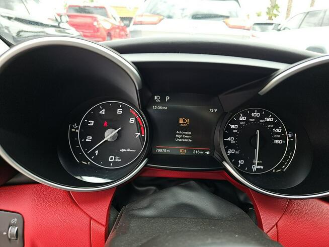 Alfa Romeo Giulia Ti Sport / niski przebieg Tarnów - zdjęcie 9