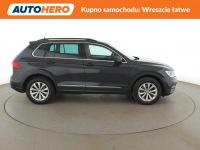 Volkswagen Tiguan 180KM automat 4Motion climatronic tempomat PDC Warszawa - zdjęcie 9