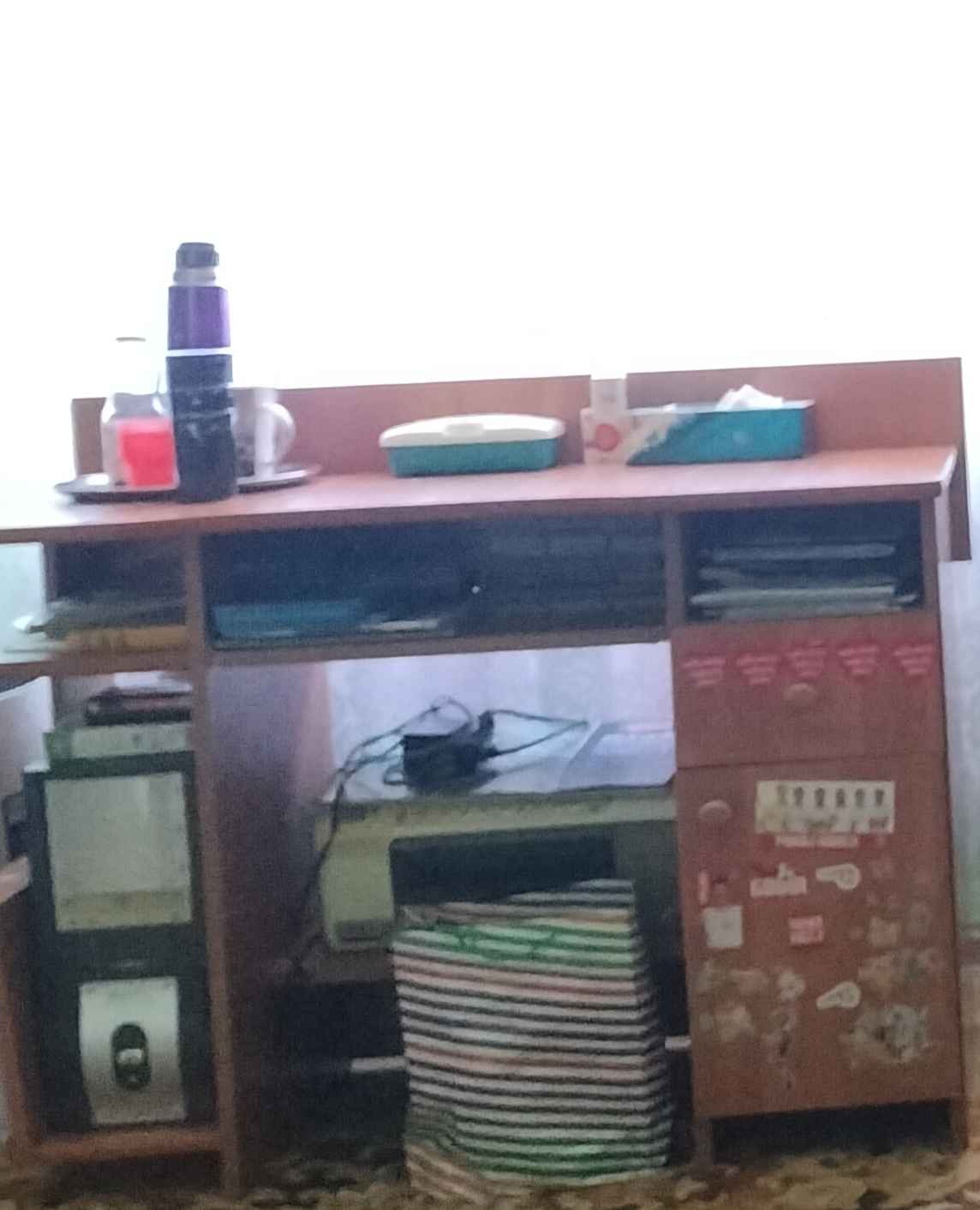 Sprzedam biurko Wieliczka - zdjęcie 1