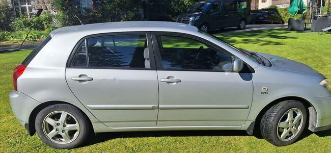Toyota corolla e12 Gaz 194 tyś km Karpacz - zdjęcie 1