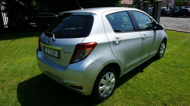 Toyota Yaris Polski salon super i stan. Gwarancja Zielona Góra - zdjęcie 5