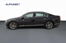 Volkswagen Passat 2.0 TDI 4Mot. Elegance DSG Salon PL 1wł. Warszawa - zdjęcie 4