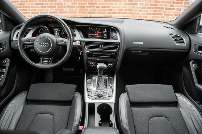 Audi A5 S-Line 1.8T 170KM ! Super Stan ! Serwisowana ! Full Opcja ! Zwoleń - zdjęcie 5