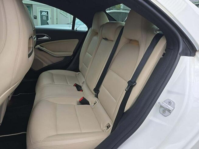Mercedes CLA 250 4Matic / pakiet AMG / Bardzo zadbany Chwaszczyno - zdjęcie 9