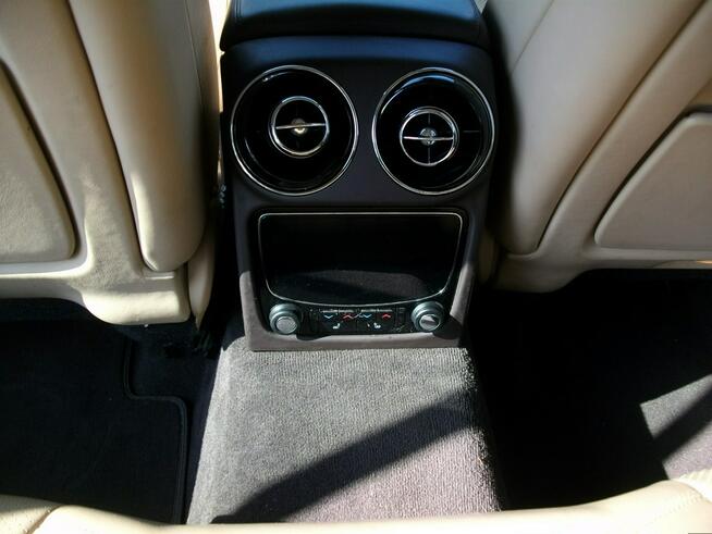 Jaguar XJ Katowice - zdjęcie 8