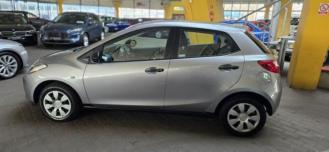 Mazda 2 ZOBACZ OPIS !! W podanej cenie roczna gwarancja Mysłowice - zdjęcie 4