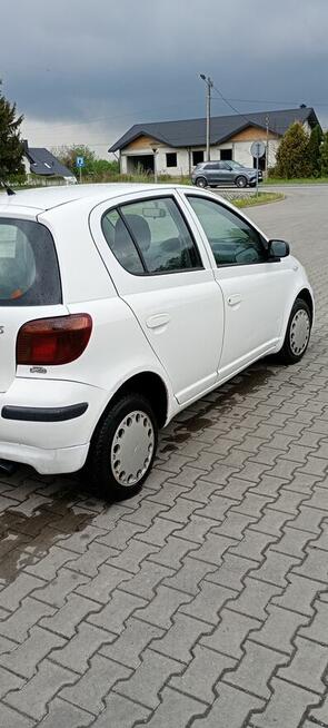 Toyota Yaris 2004 D4D 1.4 diesel Łańcut - zdjęcie 11