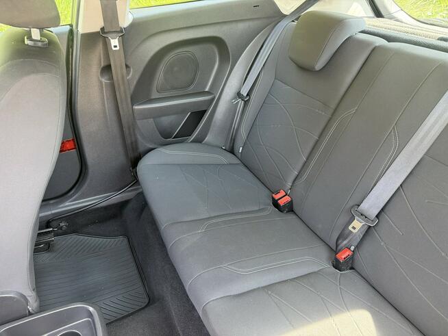 Ford Fiesta jak nowa !!! Niski oryginalny przebieg !!! Poznań - zdjęcie 10