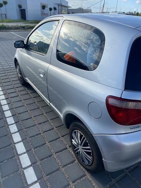 Toyota yaris Bolszewo - zdjęcie 4