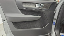 Volvo XC 40 B3 Plus Dark aut ! Z Polskiego Salonu ! Faktura Vat ! Warszawa - zdjęcie 10