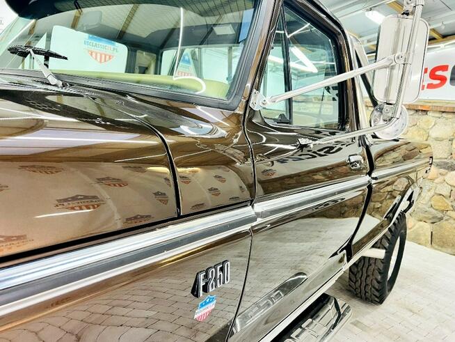 Ford F-250 Ranger XLT 351 V8 4×4 Manual Klasyk po Renowacji Sulechów - zdjęcie 8