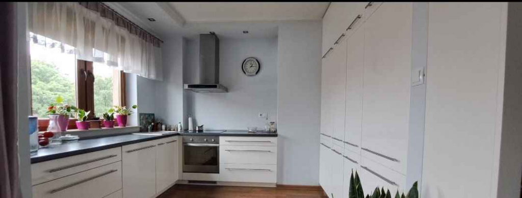 5pok, 96met, Okolice Chrobrego BALKON/KOMÓRKA (Trzebnica) Trzebnica - zdjęcie 1