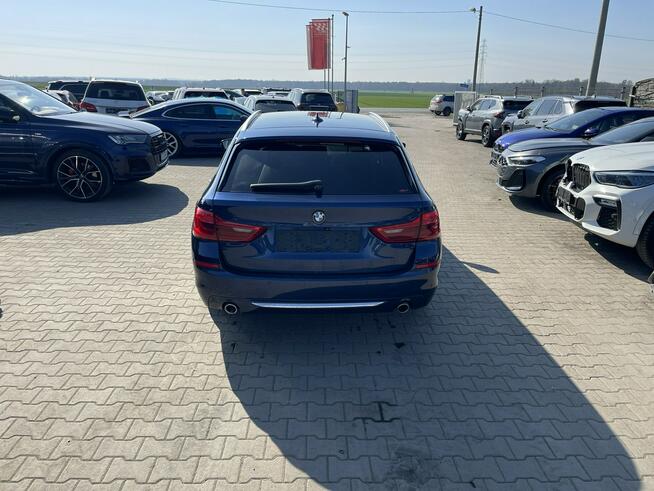 BMW 530 Luxury Line Xdrive Skóra Kamera Harman 190KM Gliwice - zdjęcie 3
