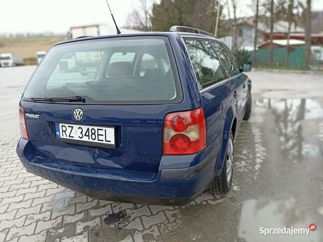 2001 Volkswagen passat kombi 1,6 benzyna 102 km Rzeszów - zdjęcie 3