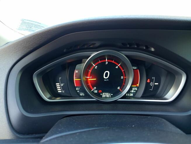 Volvo V40 190KM Nidzica - zdjęcie 10