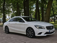 Mercedes CLA 200