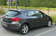Opel Astra Zwoleń - zdjęcie 12