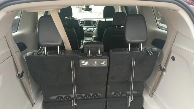 Chrysler Voyager 3.6 2020r LXI 91tyś mil 68tyś PLN Mazowieck Radziejowice - zdjęcie 7