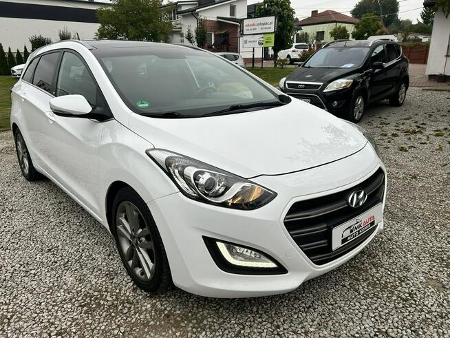 Hyundai i30 Super stan Full opcja Nowe Iganie - zdjęcie 3