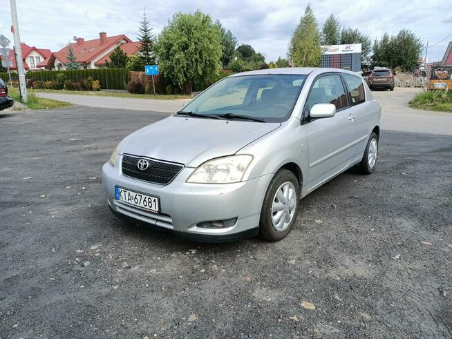Toyota Corolla 2.0 D-4D 90km 02r Tarnów - zdjęcie 2