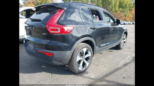 Volvo XC 40 Bogata wersja wyposażenia / AWD / B5 Częstochowa - zdjęcie 4