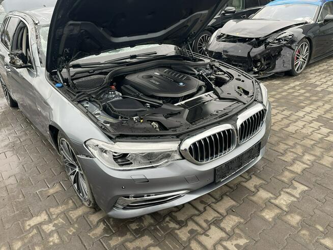 BMW 540 Luxury Line Xdrive Skóra Kamery360 Harman Podgrzewanie 340KM Gliwice - zdjęcie 11
