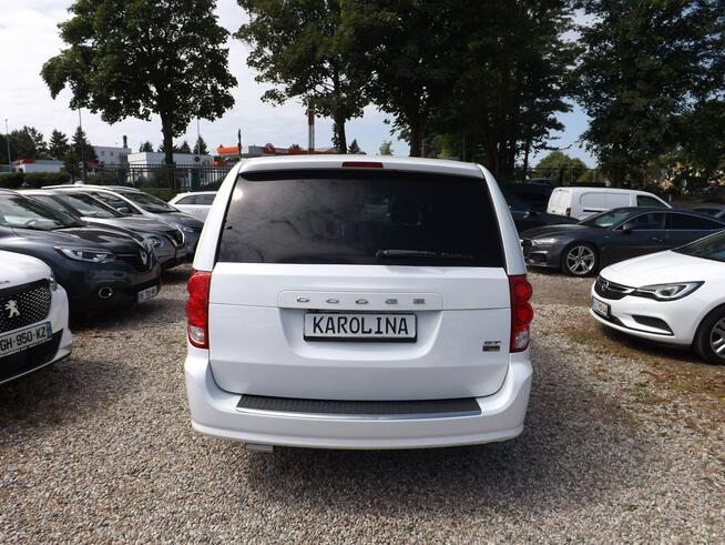 Dodge Grand Caravan Słupsk - zdjęcie 8
