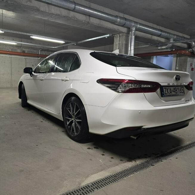 Camry 2,5 Hybrid EXECUTIVE 33tys km przebiegu JAK NOWE Szczecinek - zdjęcie 7