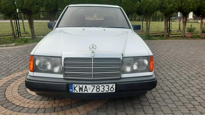 Mercedes W124 Bachowice - zdjęcie 1