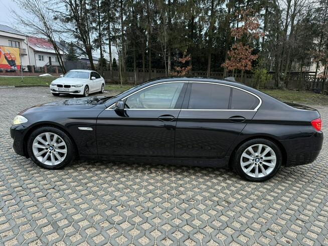 530D Komforty Dociągi Radar Rolety Kamera CarPlay Bogata Wersja Końskie - zdjęcie 7