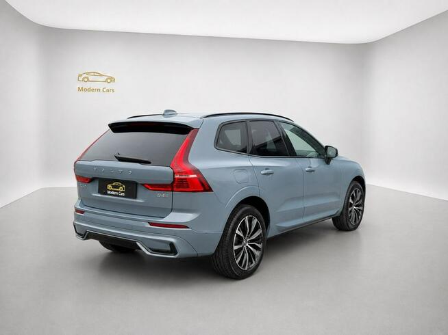 Volvo XC 60 FV23%/B5 AWD/Bowers/FourC/Kam360/Panorama/Hak/ACC/BLIS/ASO Pozowice - zdjęcie 10