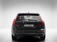 Volvo XC 60 B4 D Plus Dark aut ! Z Polskiego Salonu ! Faktura VAT ! Warszawa - zdjęcie 4