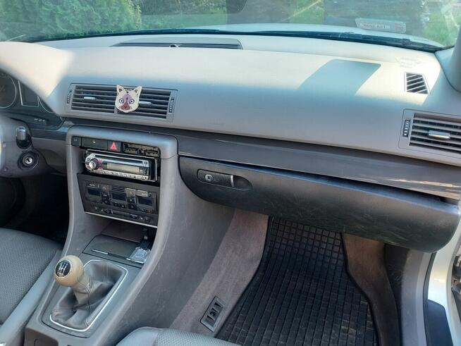 Audi a4 benzyna w dobrym stanie Łoniów - zdjęcie 2