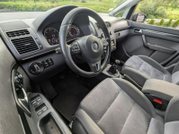 Volkswagen Touran TDi auto bez korozji Highline Kamienna Góra - zdjęcie 11