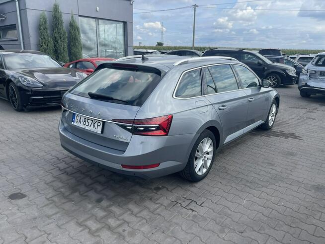 Škoda Superb DSG Podgrzewanie Klimatronik Virtual cockpit 190KM Gliwice - zdjęcie 2