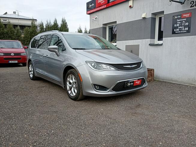 Chrysler Pacifica Janów Lubelski - zdjęcie 3