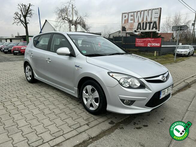 Hyundai i30 Niski przebieg/Bardzo zadbane auto/Sprawna klimatyzacja Przyszowice - zdjęcie 1