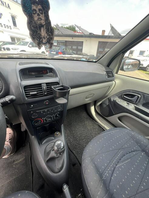 Renault Clio Słupsk - zdjęcie 8